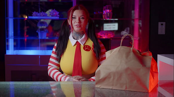 Infamous Mukbang is BAAAACK – SFW