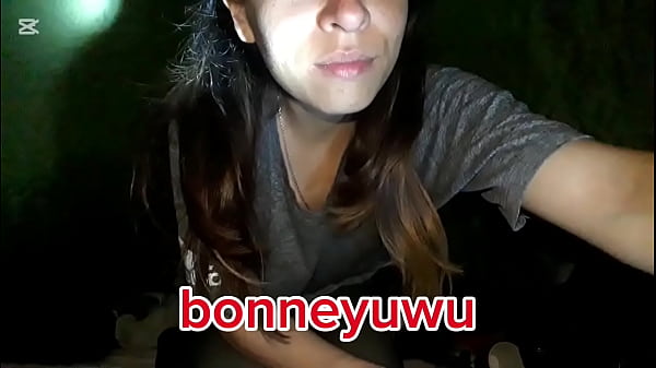 bonneyuwu – acampando al aire libre