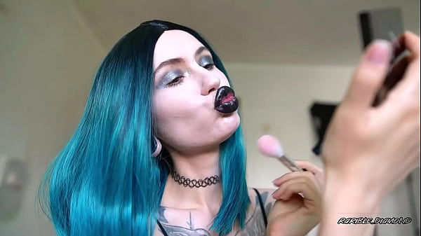 Goth girl lip pouting job CUSTOM