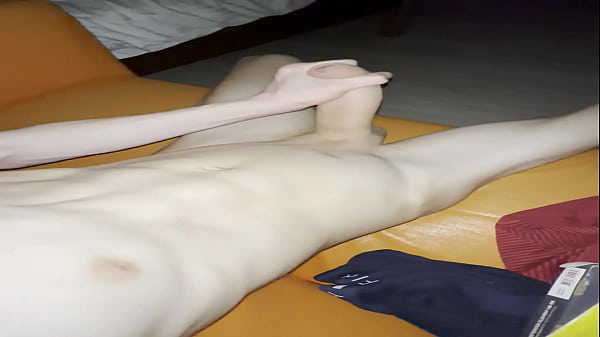 18yo Boy Grips Cock Till Squirt