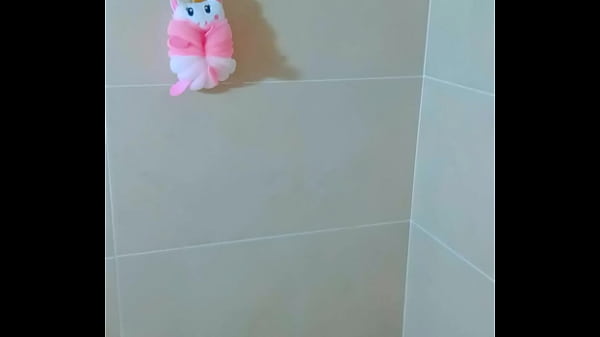 Sensual Latina Shower Scene With Vibrator Play