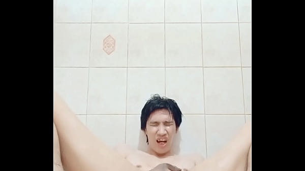 FagTeetajet Thai gay boy masturbate, drink my piss and cum and penetrate my ass, anal