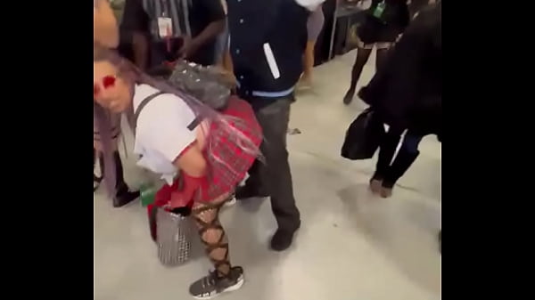 Let’s Play A Game Of Show N Tell