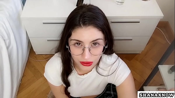 POV HANDJOB DIRTY TALKING EYE CONTACT