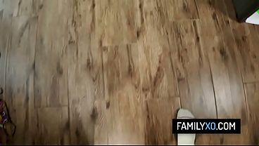 Stepdaughter dressed in slutty Halloween costume rides on stepdad’s cock – Sera Ryder