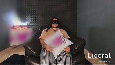 chica unicornio tiene multiples squirts