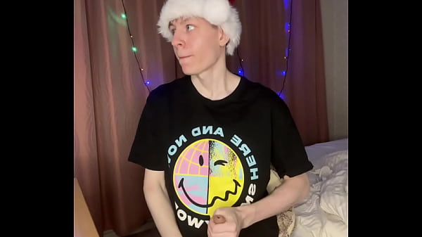 Escaped A Boring Conversation To Play With My 23cm Toy