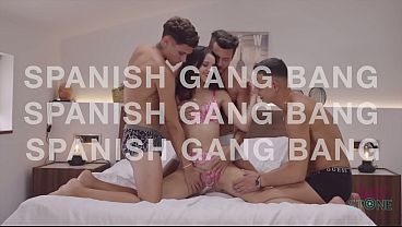 GANG BANG WITH MY FRIEND NIMPHO GIRLFRIEND . 4 CUMSHOTS ON HER FACE!