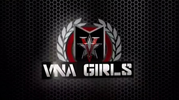 Lovely Della Dane Gets A Cum Shower Facial From Big Dicked Rome Major!