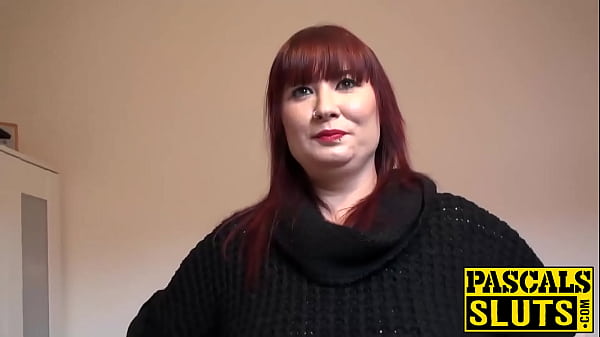 Chubby Donna plays with a pink toy and gets face fucked