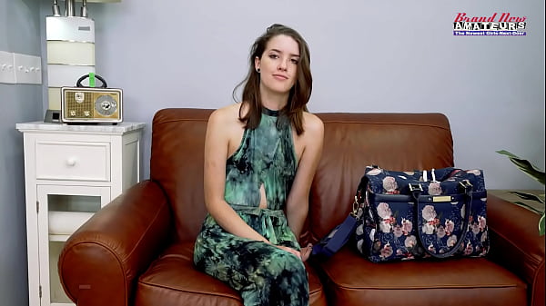 Cute Brunette Starshine Gets Her Gaping Starfish Deeply Pounded And Jizzed!