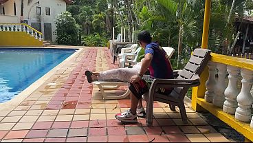 Enorme culo colombiano recibe follada por dinero