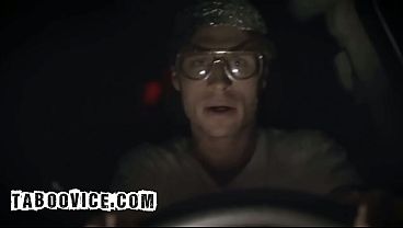 Hot MILF Alien Ass Fucks Conspiracy Theorist