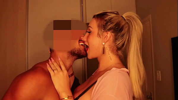 PERSONAL TRAINER ENCHEU MEU RABO DE PORRA | Personal trainer filled my ass with cum