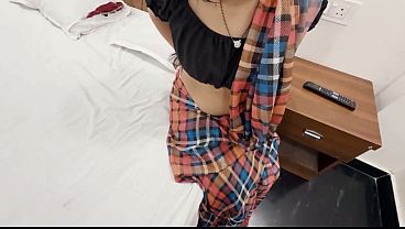 Bhabhi ko ek raat chudai krne ke liye ready Kiya best blowjob diya bhabhi ne