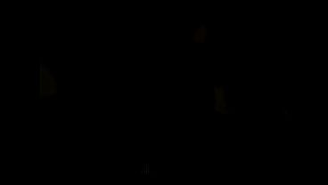 Loirinho Safado é espancado por góticos gulosos