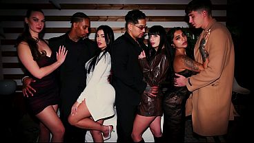 ME LLEVO A MI ESPOSA A UNA ORGIA CON MIS AMIGOS – YASMINA KHAN- SAPPHIRE LA PIEDRA- JAY JAY PINK – SILVIA SOPRANO