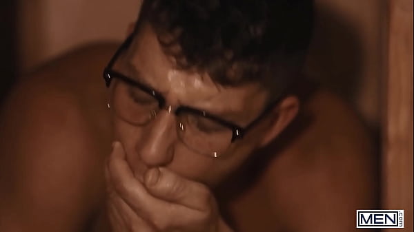 MEN – Paul Canon Finds A Glory Hole In An Art Gallery And Sticks His Dick In To Find Pierce Paris’s Mouth Waiting