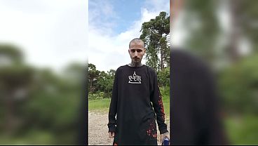 Soldado comeu no pelo a loirinha em dia de jogo