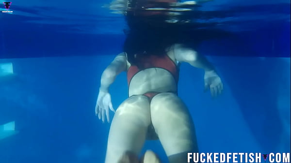 Helen Star sexy swimwear night apnea pool