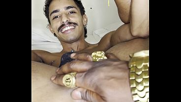 HOT YOUNG TWINK SERVES OLDER BIG BLACK DADDY COCK