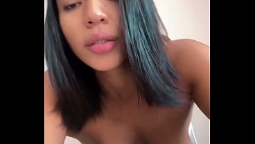 I like to see myself while they fuck me deliciously -amateur couple- nysdel