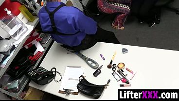 Stepmom and Stepdaughter Fuck Officer Jack to Avoid Prison – Lifterxxx