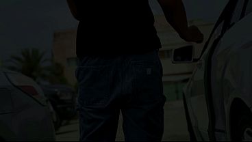 سالب كويتي يتمشى مفصخ في مكان عام Kuwaiti Gay cruising wearing Jockstrap in public