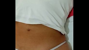 No tengo dinero para pagar el uber asi que le pago con una paja en vivo