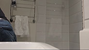 Shower spy