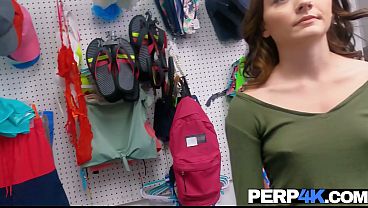 Veronica Might Look Like an Innocent Girl – Perp4k