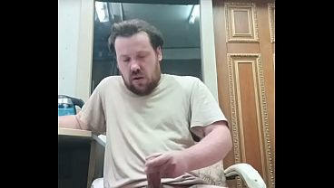 A HUGE portion of cum from my balls!!!!!