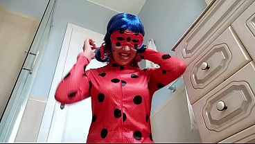 2 cosplayers adventure with sexy body