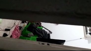 CORNO PEGOU A MORENINHA GOSTOSA TEEN YOUNG SLUT HORNY CASADA SAFADA GOSTOSA DANDO GOSTOSO NOS FUNDOS DA LOJA