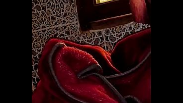 نيك طيز قوي سكس ساخن  فحل سعودي ينيك خدامة مصرية مربربة جامده ملبن من طيزها  كبيرة