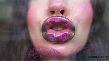 Melting Purple Metal Lips: Shiny Kisses & Messy Spit Play