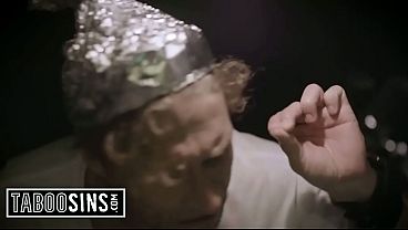 Nerd Finally Gets Ass Fucked by Sexy Alien Female