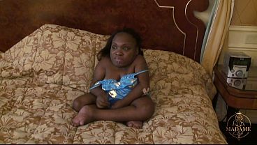 Petite Black Midget Takes a Tongue on Her Pussy Before Getting Fucked