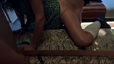 Sexo rico en hotel de Talpan sin parar con squirt y lluvia dorada