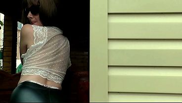 A beauty gave her boyfriend a blow-job behind a wood-fired sauna, finishing in his mouth.