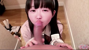 ムラムラ止まらなくて即尺フェラからの洗面所で着衣生セックス