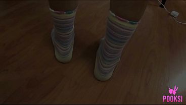 He Drills Cynthia S Missionary While Vibrator Buzzes On Her Clit!