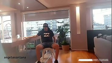 Hombre con suerte en su despedida de soltero tuvo sexo con dos actrices porno La Estrella porno de BRAZZERS Nikyrabbit y la famosa argentina Ángeles Ariana
