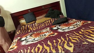 pareja despues de una fiesta gemiendo rico