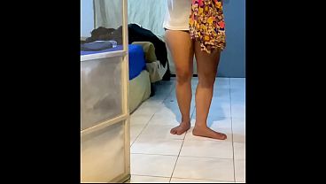 A beautiful Chinese girl get showered by boyfriend and masturbate. Real couple homemade. Romantic sex bath