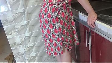 سكس سعودي سيدة سعودية تمارس السحاق مع الخادمة المصريه سحاق جامد