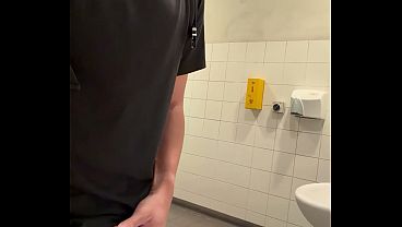 Flash Jerk in Public Toilet