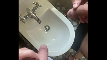 Homemade Compilation (2 Scenes): Amateur Boys Pissing Together